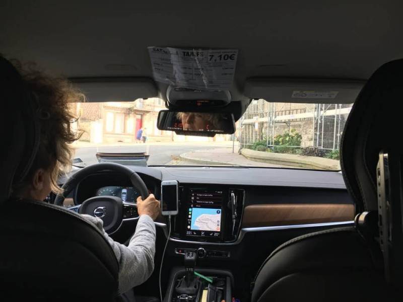 Trouver un taxi pour un trajet Gare ou aéroport jusqu'à l'hôtel spa Les Pins de César Etretat